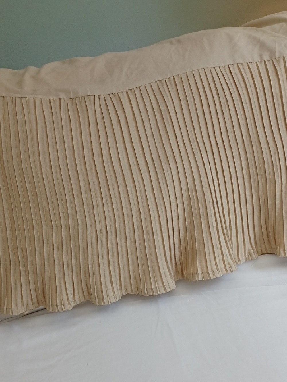 Pleated King Bedskirt In Rich Beige